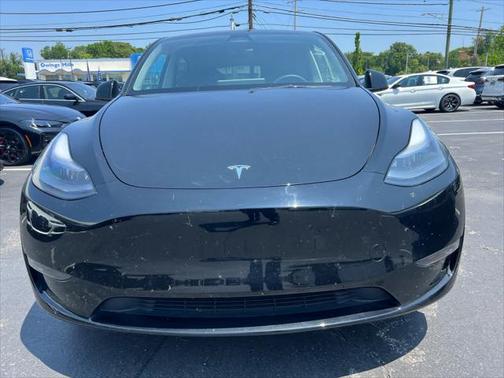 2023 Tesla Model Y Long Range Dual Motor All-Wheel Drive