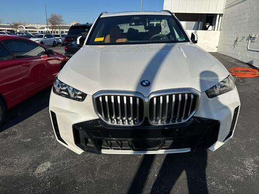 2025 BMW X5 xDrive40i