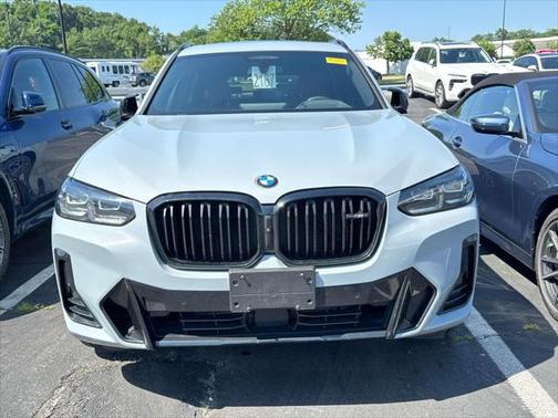 2023 BMW X3 M40i