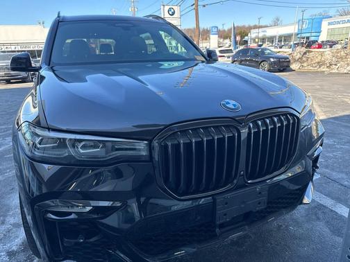 2021 BMW X7 xDrive40i