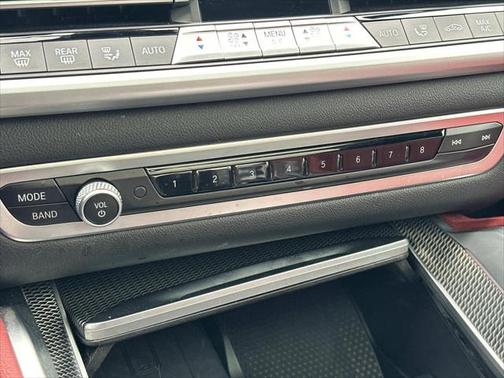 2022 BMW X6 xDrive40i