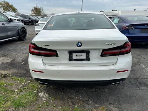White 2022 BMW 540 i xDrive