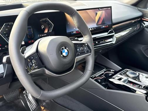 2026 BMW 530 xDrive