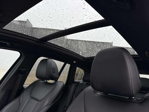 Black 2024 BMW X3 xDrive30i