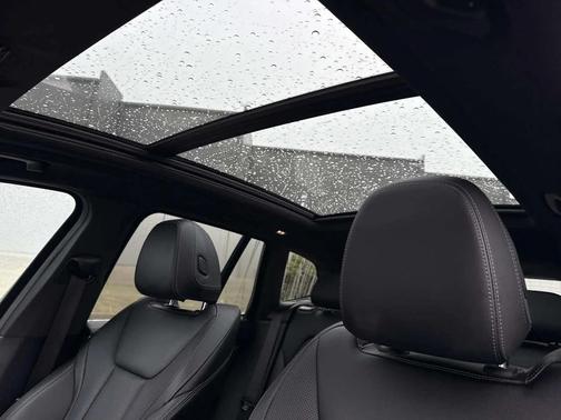 Black Sapphire Metallic 2024 BMW X3 xDrive30i