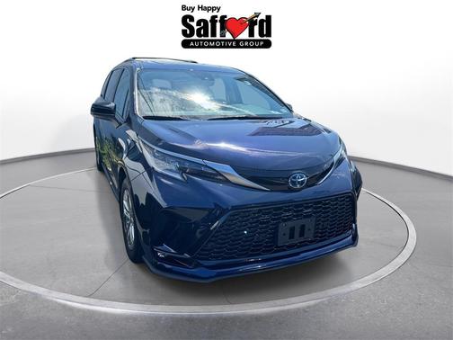 2023 Toyota Sienna XSE 7 Passenger