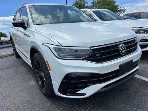 2023 Volkswagen Tiguan 2.0T SE R-Line Black 4MOTION