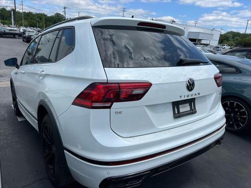 2023 Volkswagen Tiguan 2.0T SE R-Line Black 4MOTION