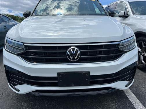 2023 Volkswagen Tiguan 2.0T SE R-Line Black 4MOTION