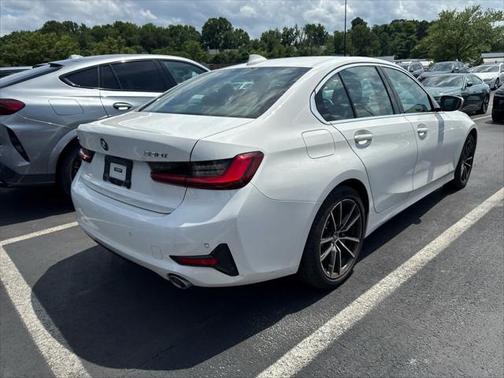 2022 BMW 330 xDrive