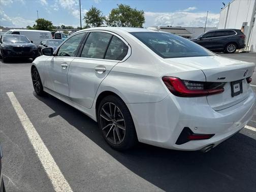 2022 BMW 330 xDrive