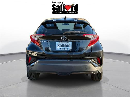 2022 Toyota C-HR XLE