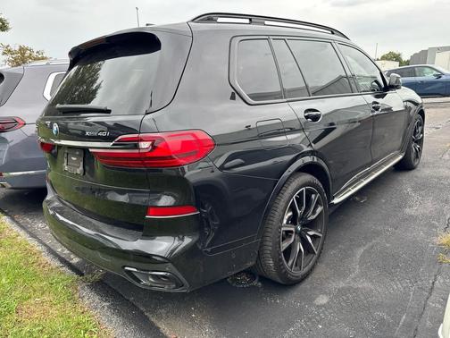 2022 BMW X7 xDrive40i