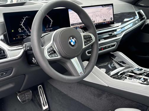 2026 BMW X6 xDrive40i