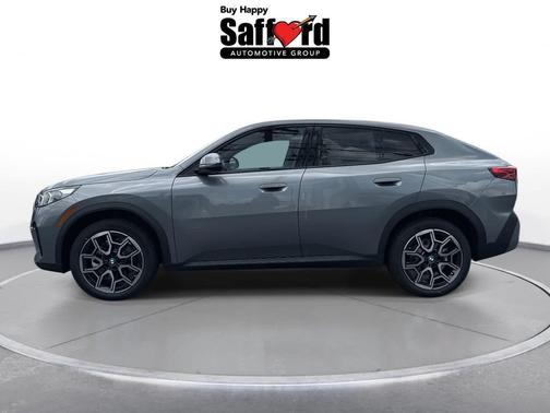 2025 BMW X2 xDrive28i