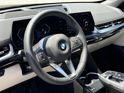 Black Sapphire Metallic 2026 BMW X1 xDrive28i