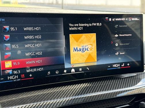 2026 BMW M240 i xDrive