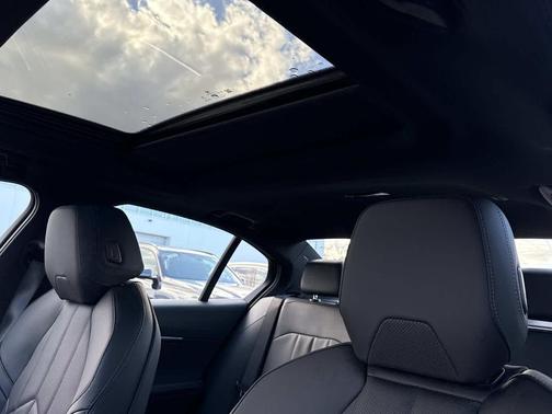 2026 BMW 530 i xDrive