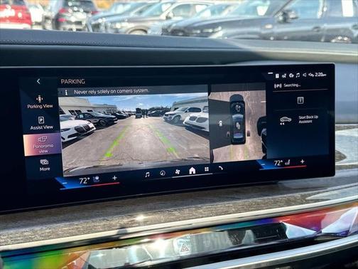 2025 BMW 750e i xDrive