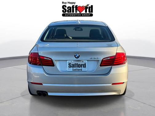 2011 BMW 528 528i