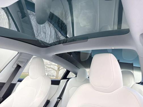 Pearl White Multi-Coat 2025 Tesla Model 3 Long Range