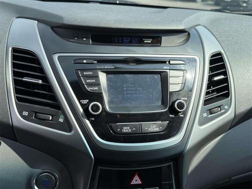 2015 Hyundai ELANTRA Sport
