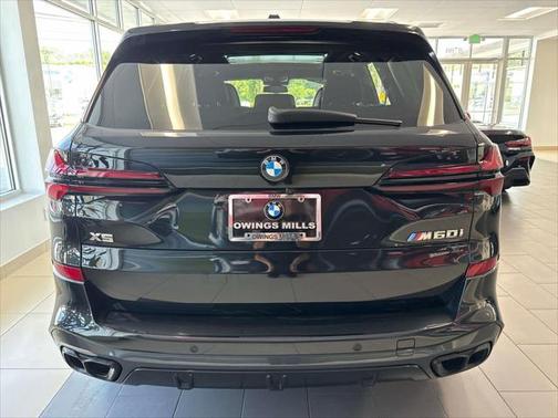 2024 BMW X5 M60i