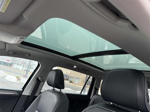 2024 Volkswagen Tiguan 2.0T SE 4MOTION