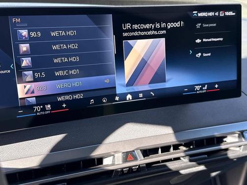 2025 BMW iX xDrive50