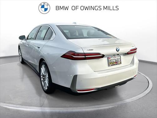 2024 BMW 530 i xDrive