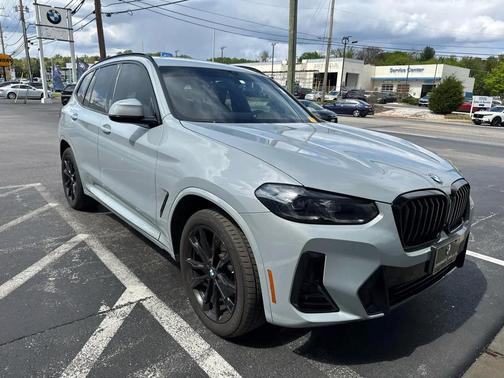 Brooklyn Grey Metallic 2024 BMW X3 xDrive30i