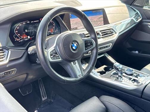 2022 BMW X5 M50i
