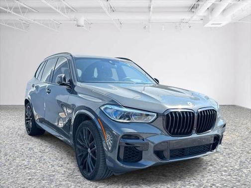 2022 BMW X5 M50i
