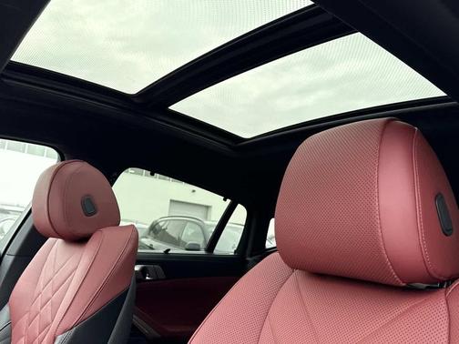 2026 BMW X6 xDrive40i