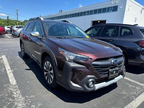 Dark Mahogany Pearl 2025 Subaru Outback Touring XT