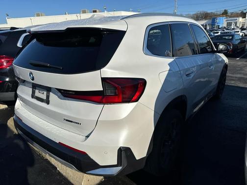 2023 BMW X1 xDrive28i