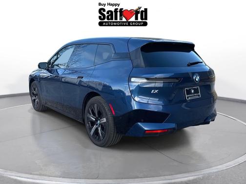 2025 BMW iX xDrive50