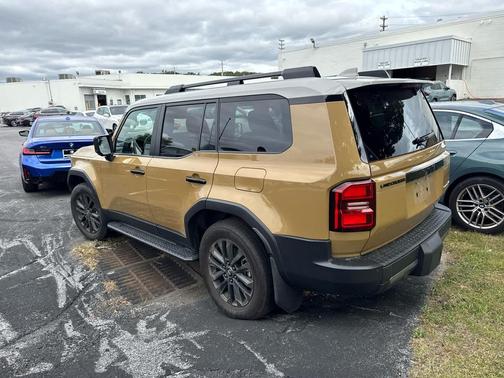 Trail Dust/Gray Scape 2025 Toyota Land Cruiser Base