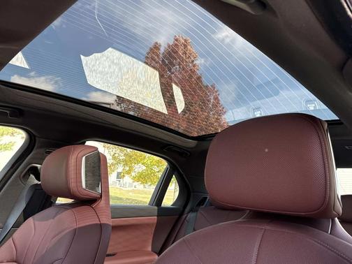 2025 BMW 760 i xDrive