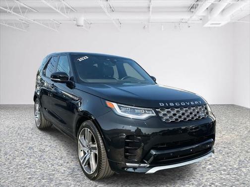 2023 Land Rover Discovery P360 Metropolitan Edition