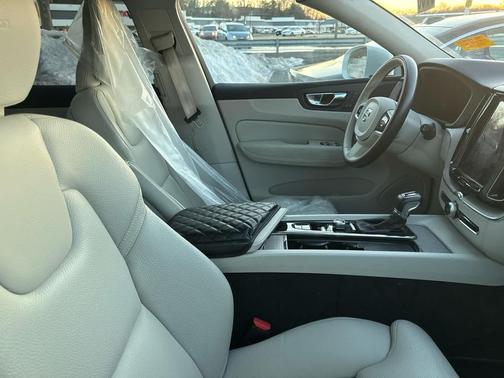 2020 Volvo XC60 T5 Inscription