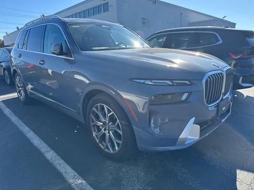 2023 BMW X7 xDrive40i