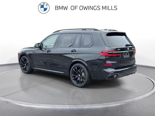 Black 2026 BMW X7 M60i