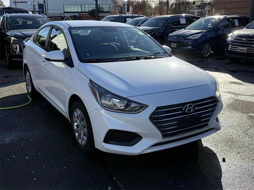 2020 Hyundai Accent SE