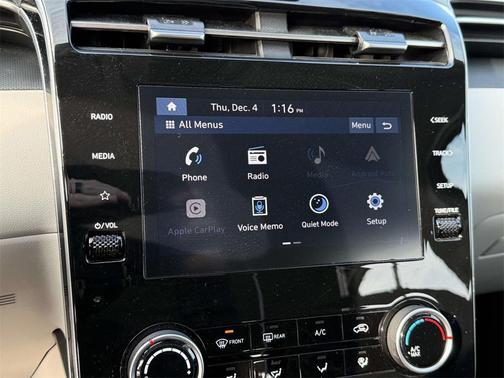 2024 Hyundai TUCSON SE