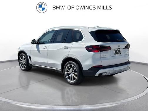 Alpine White 2026 BMW X5 xDrive40i