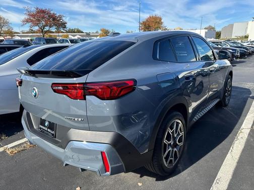 2025 BMW X2 xDrive28i