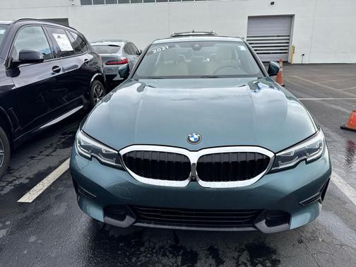 2021 BMW 330 330i