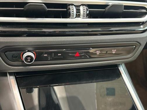 2024 BMW 230 i xDrive