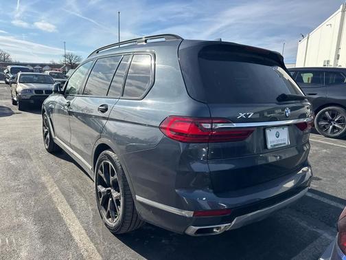 2022 BMW X7 xDrive40i